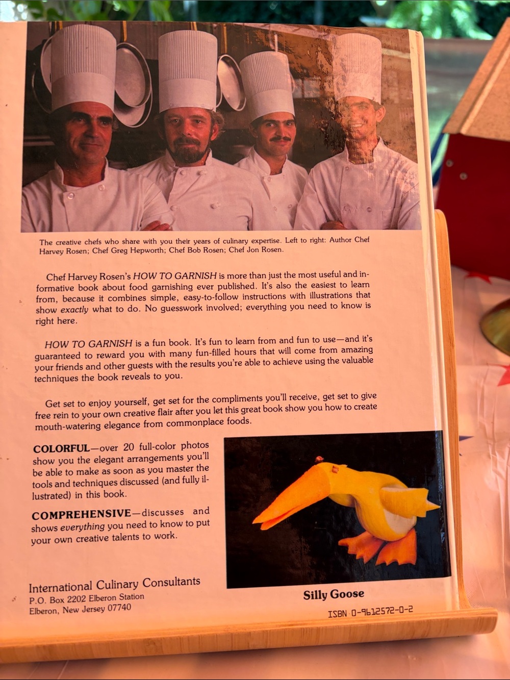 How to Garnish by - Black Cover - Picture 2 of 6